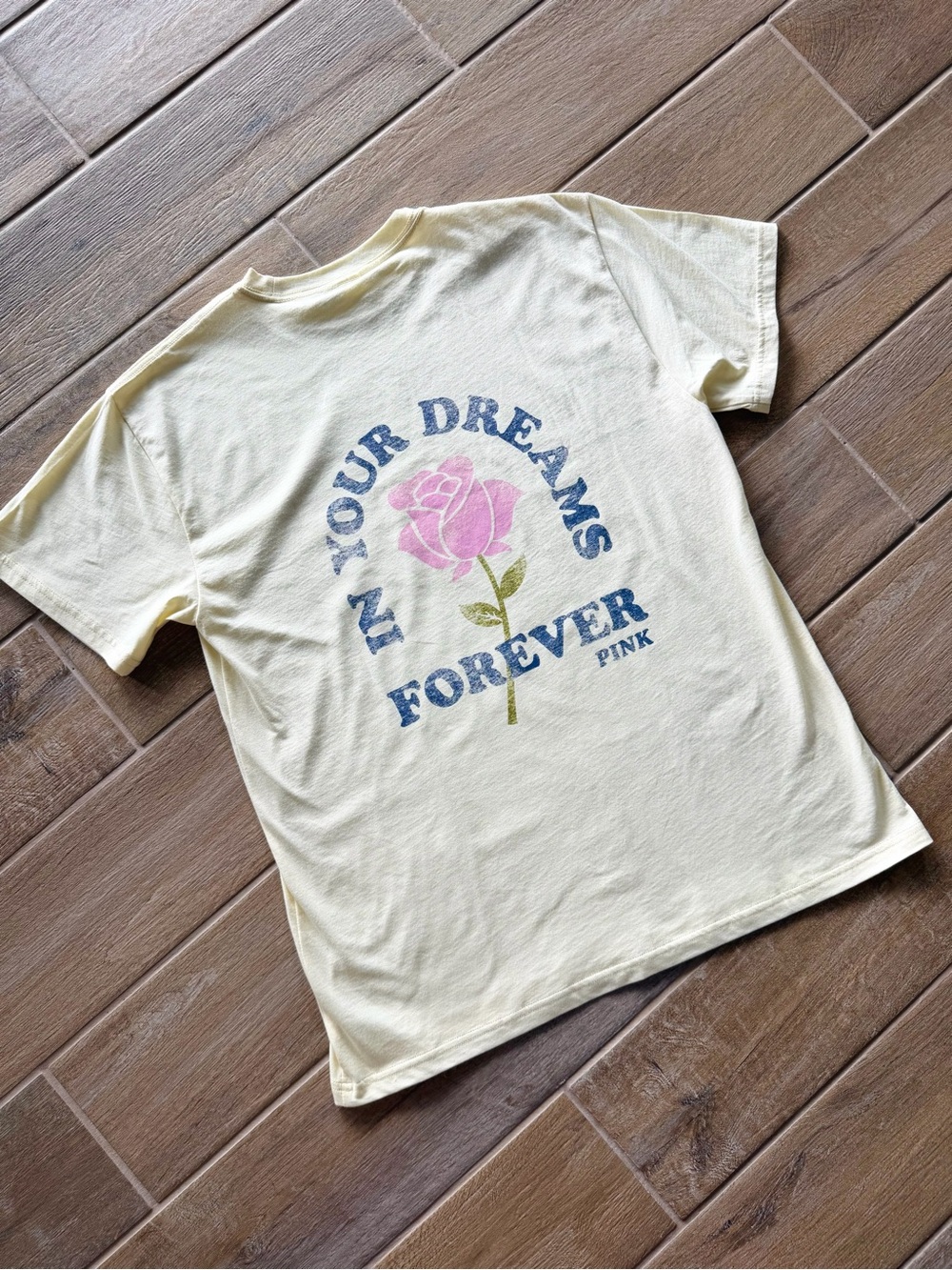 NWOT PINK Victoria's Secret Yellow Rose Graphic T-Shirt Size Small
